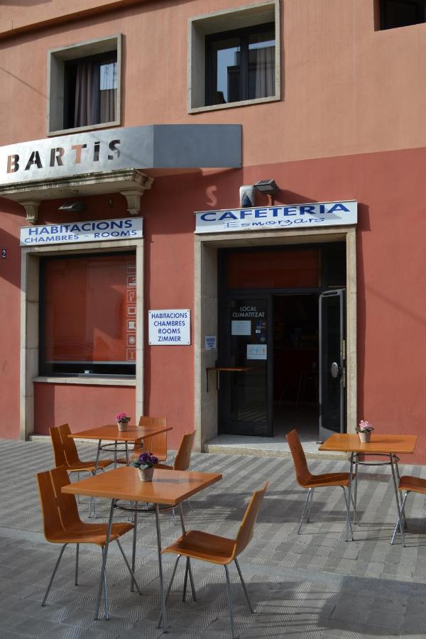 Hostal Bartis Figueres  Exterior foto